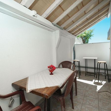 Apartmani Krizanovic Βόντιτσε Εξωτερικό φωτογραφία