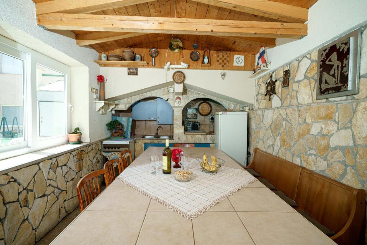 Apartmani Krizanovic Βόντιτσε Εξωτερικό φωτογραφία