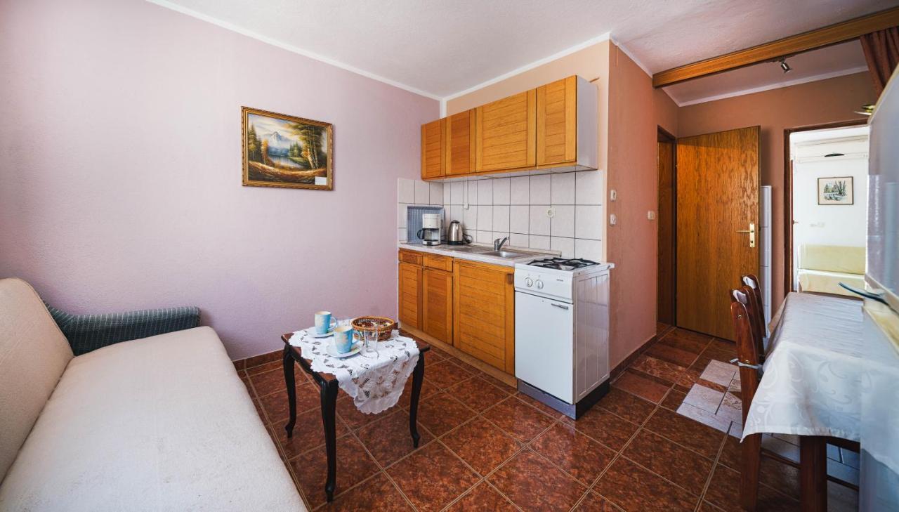 Apartmani Krizanovic Βόντιτσε Εξωτερικό φωτογραφία
