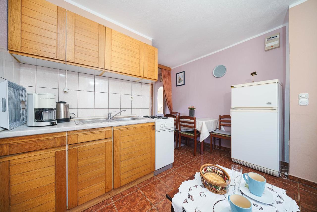 Apartmani Krizanovic Βόντιτσε Εξωτερικό φωτογραφία