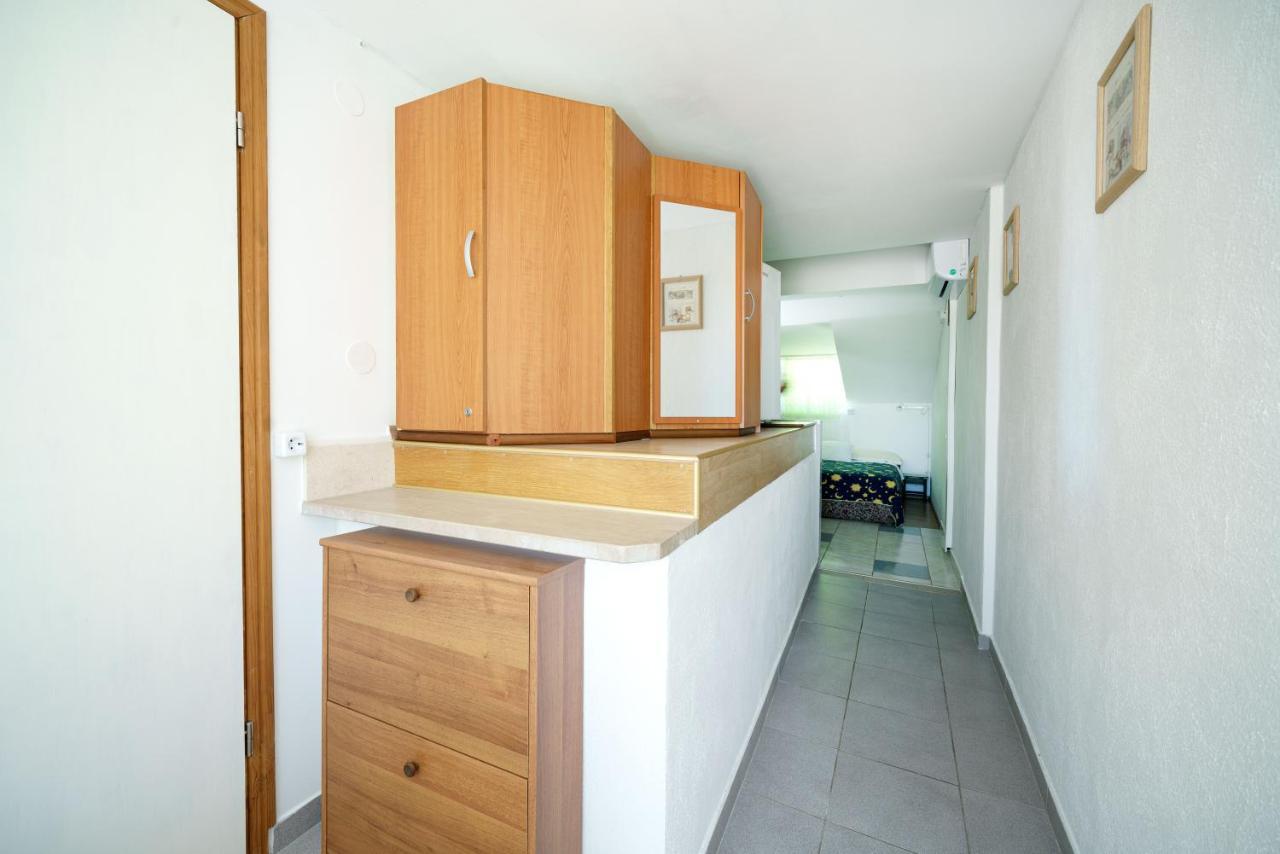 Apartmani Krizanovic Βόντιτσε Εξωτερικό φωτογραφία