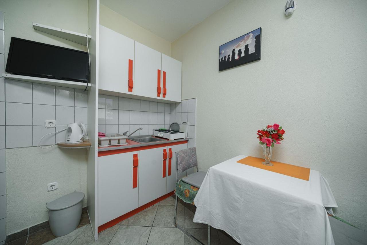 Apartmani Krizanovic Βόντιτσε Εξωτερικό φωτογραφία